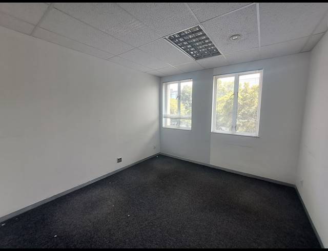 289M² OFFICE TO LET IN ILLOVO